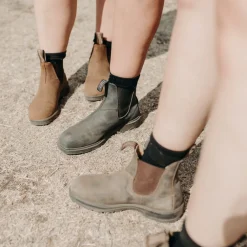 BLUNDSTONE 550 Classics Chelsea Boot (Wallnut Brown) Clearance