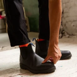 BLUNDSTONE 566 Warm & Dry Chelsea Boot (Black) Clearance