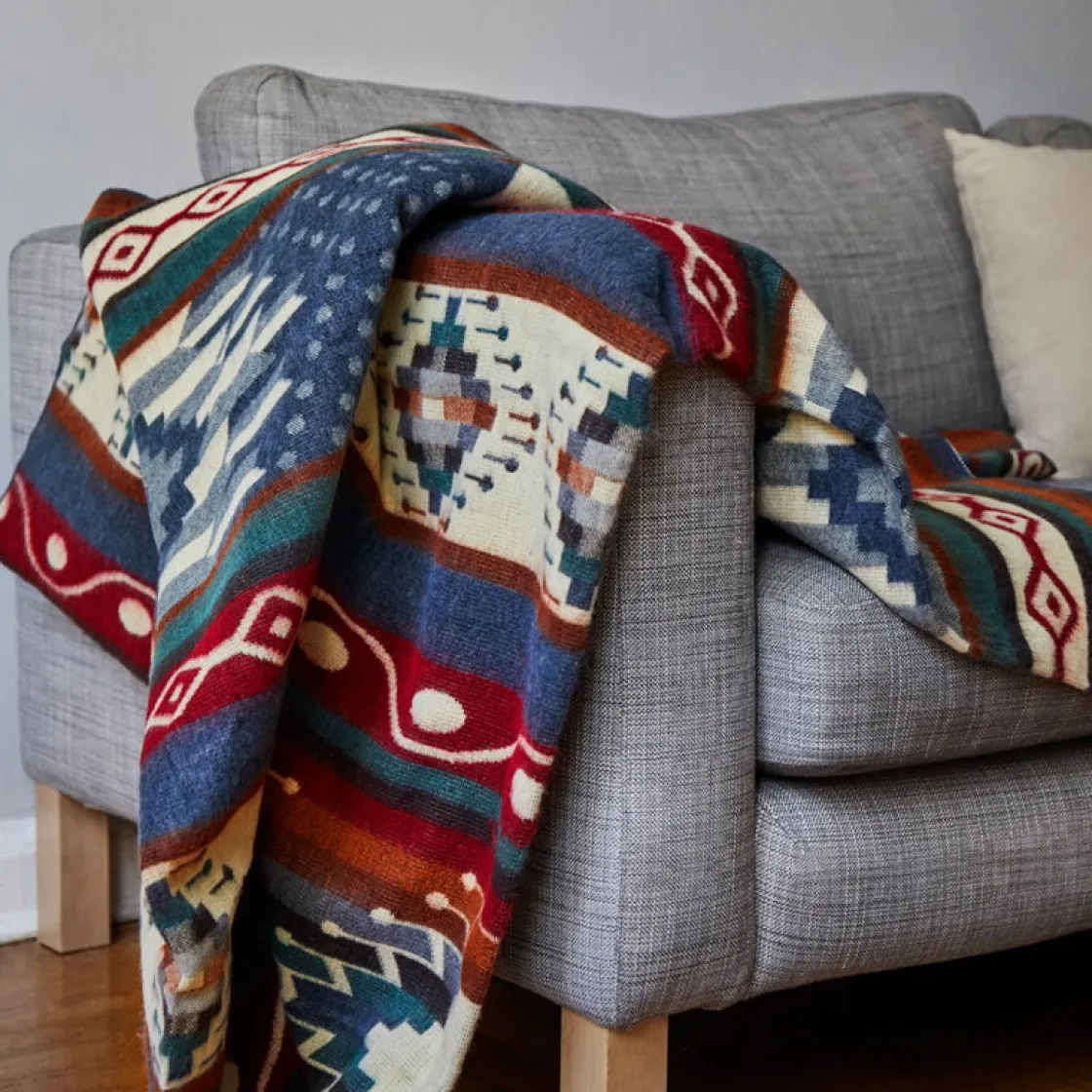 ECUADANE Mountain Plaid, Sumaco Wave