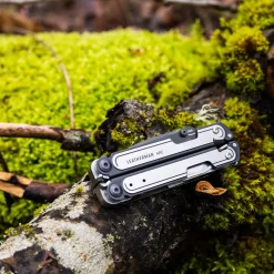LEATHERMAN ARC multi-tool