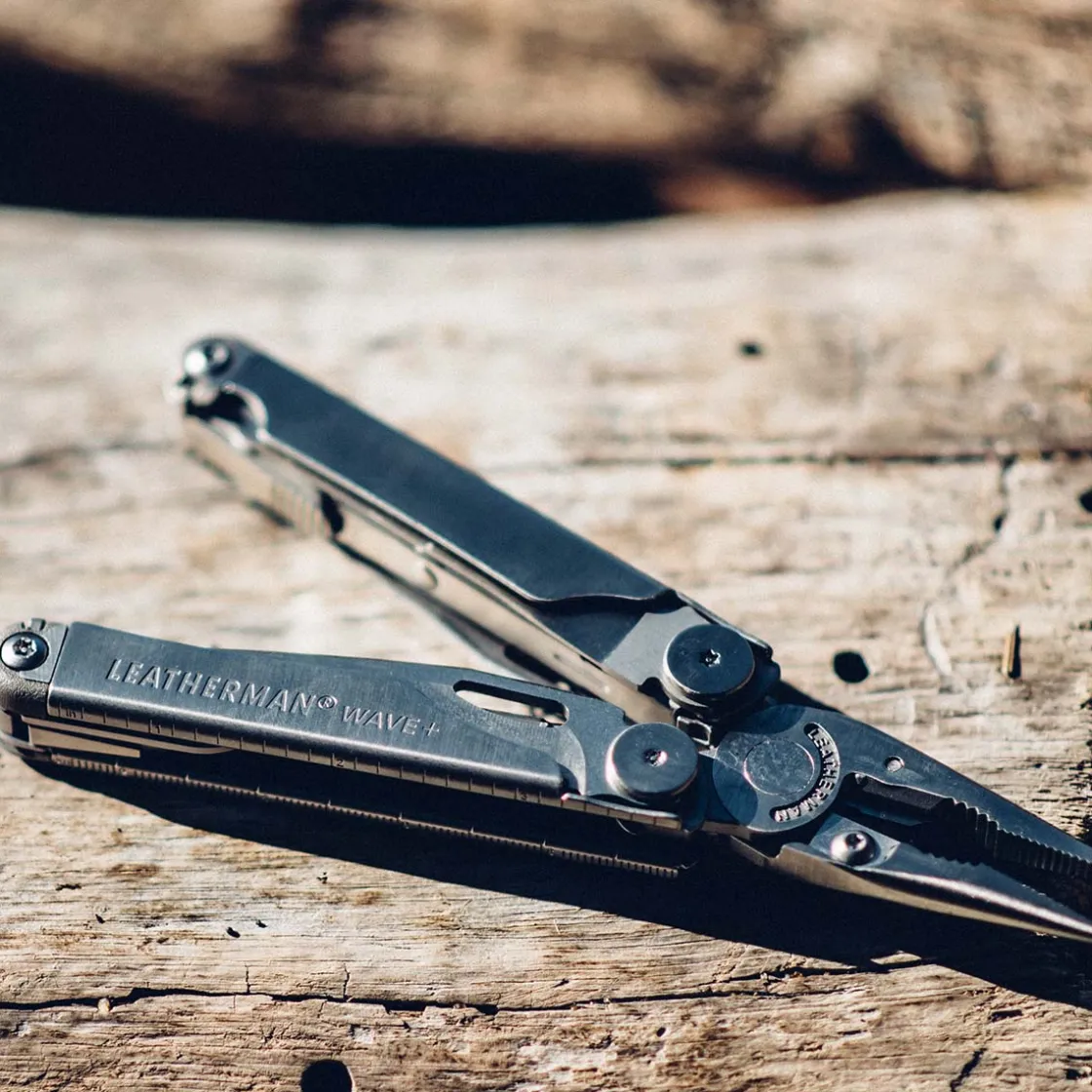 LEATHERMAN Wave + Multi-tool Outlet